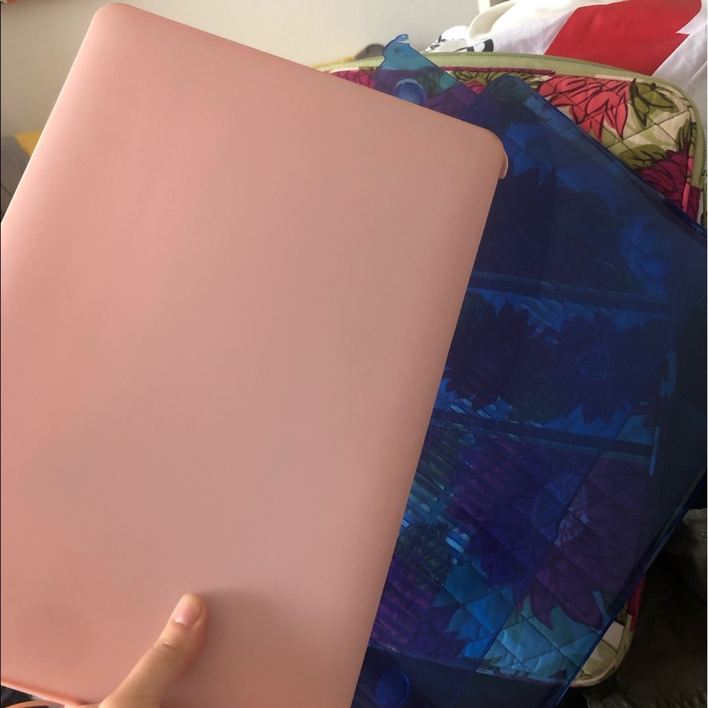 2 macbook air covers 13”